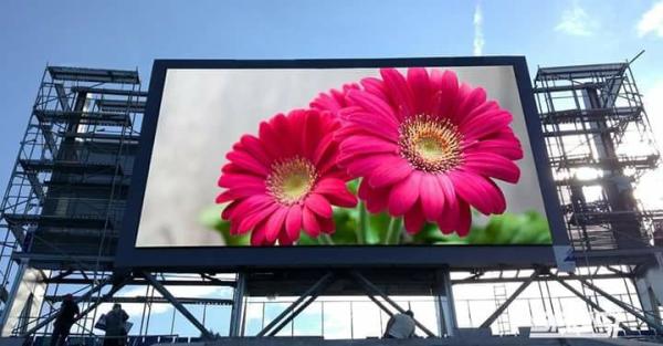 Advertising LED Screens Outdoor commercial led display fixed installation P3