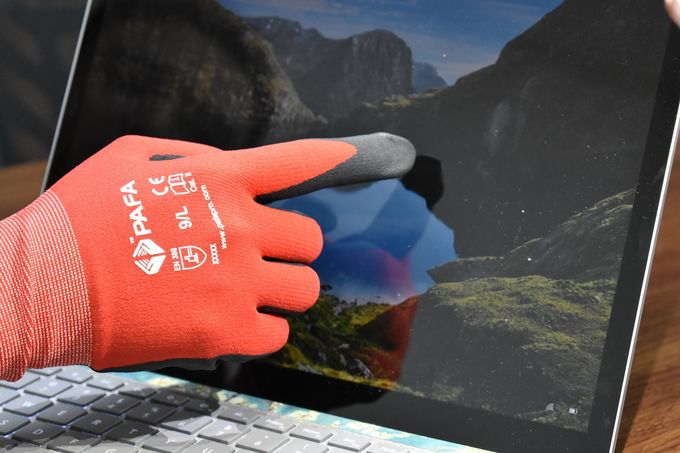 CE Level 3 Women Red Nylon Knit Work Gloves Knit 2