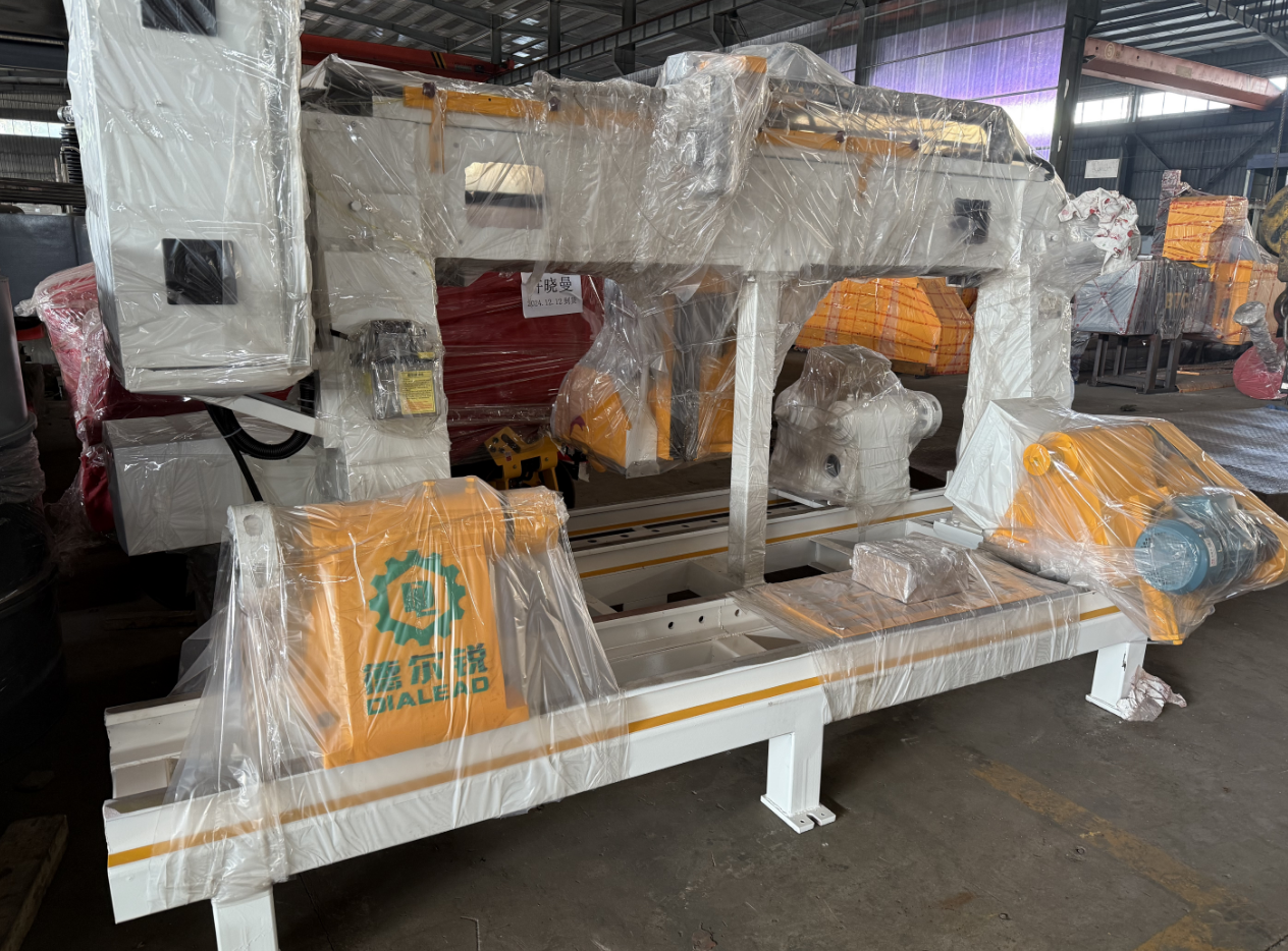 Customized CNC Profiling Machine For Balusters Railings Balls Vases