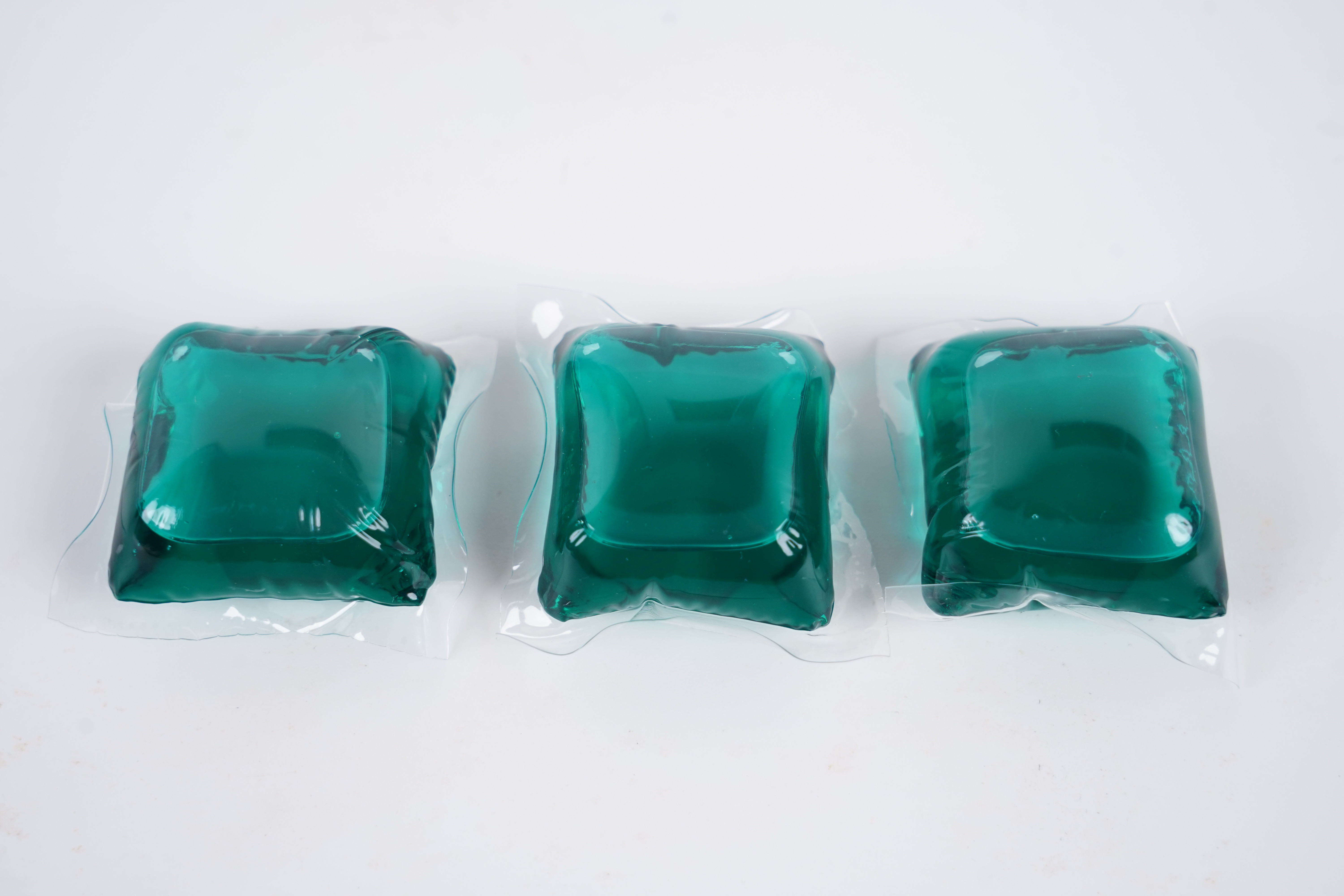 De-Stain laundry washing pods For Deep Cleansing And Sterilize Remove Mites And Leave Fragrance