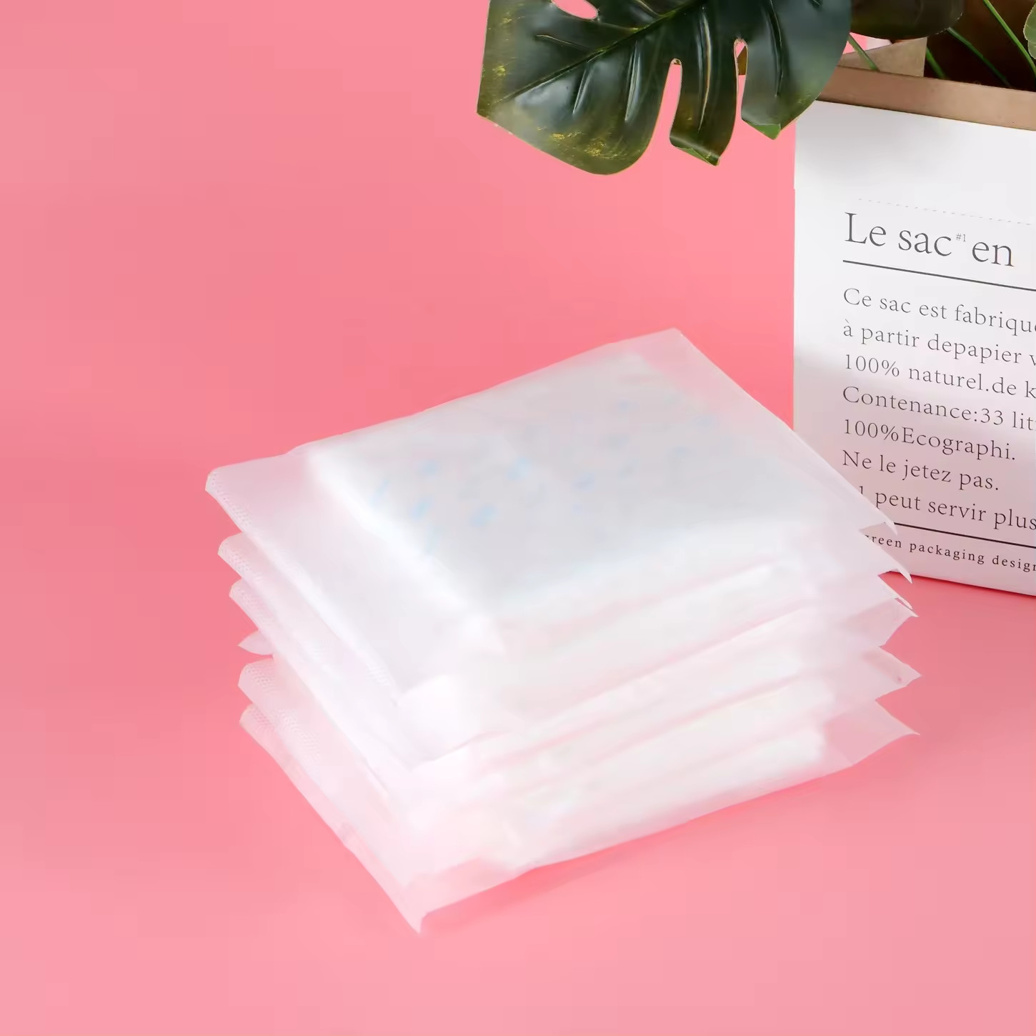 Soft Non Woven Disposable Sanitary Napkins with Excellent Absorbency