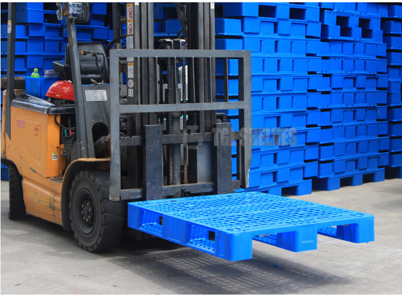 Heavy Duty Blue Euro Pallets , Plastic Export Pallets 1300mm×1100mm×155mm