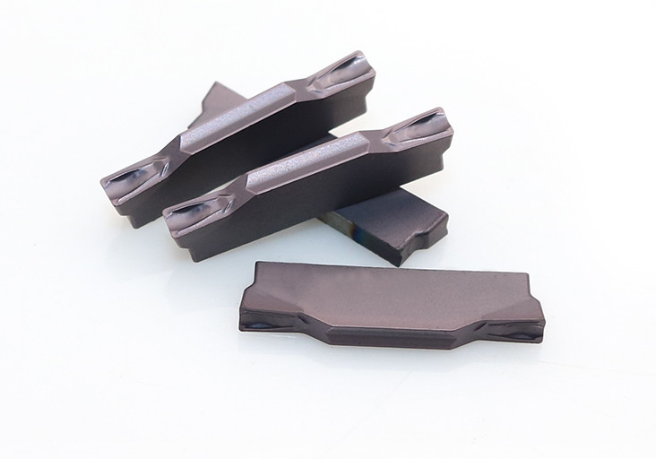 ZTED02503 Chip breaker Groove Inserts / CNC Turning Inserts Tungsten carbide parting and grooving inserts