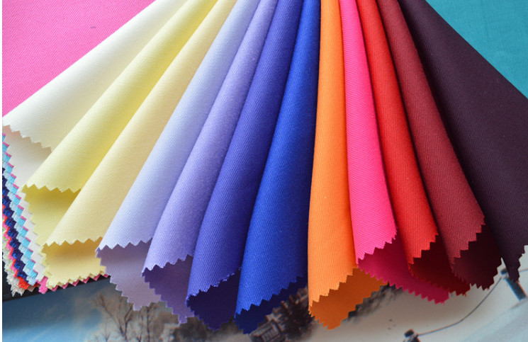 200gsm Dyed Soft Hand Feeling T/R Fabrics