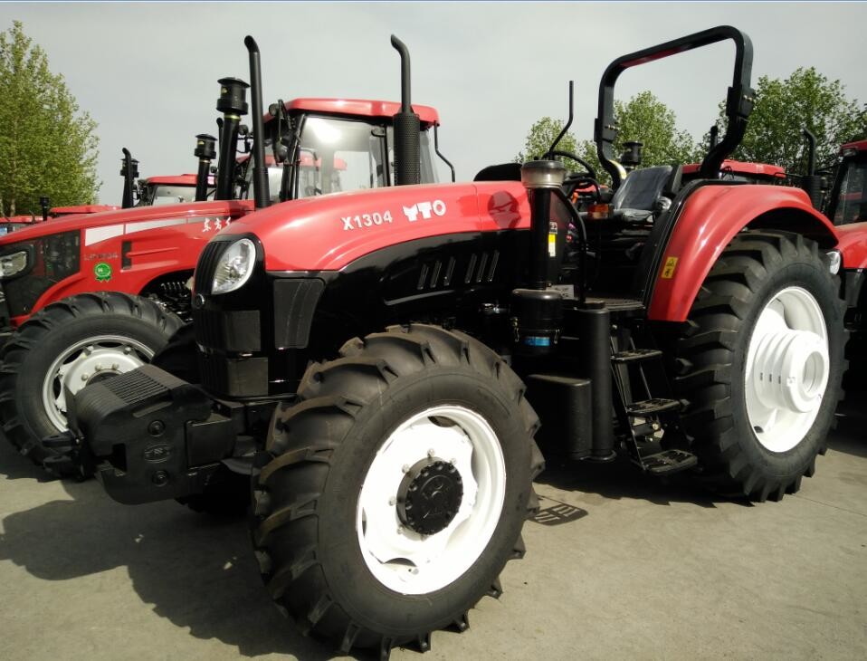YTO X1254 125HP Agriculture Farm Tractor With Four Wheel Drive