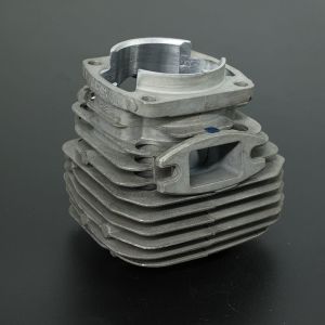 High Performance Chainsaw Cylinder Head Kit for Tree Cutting Machine Spare Part