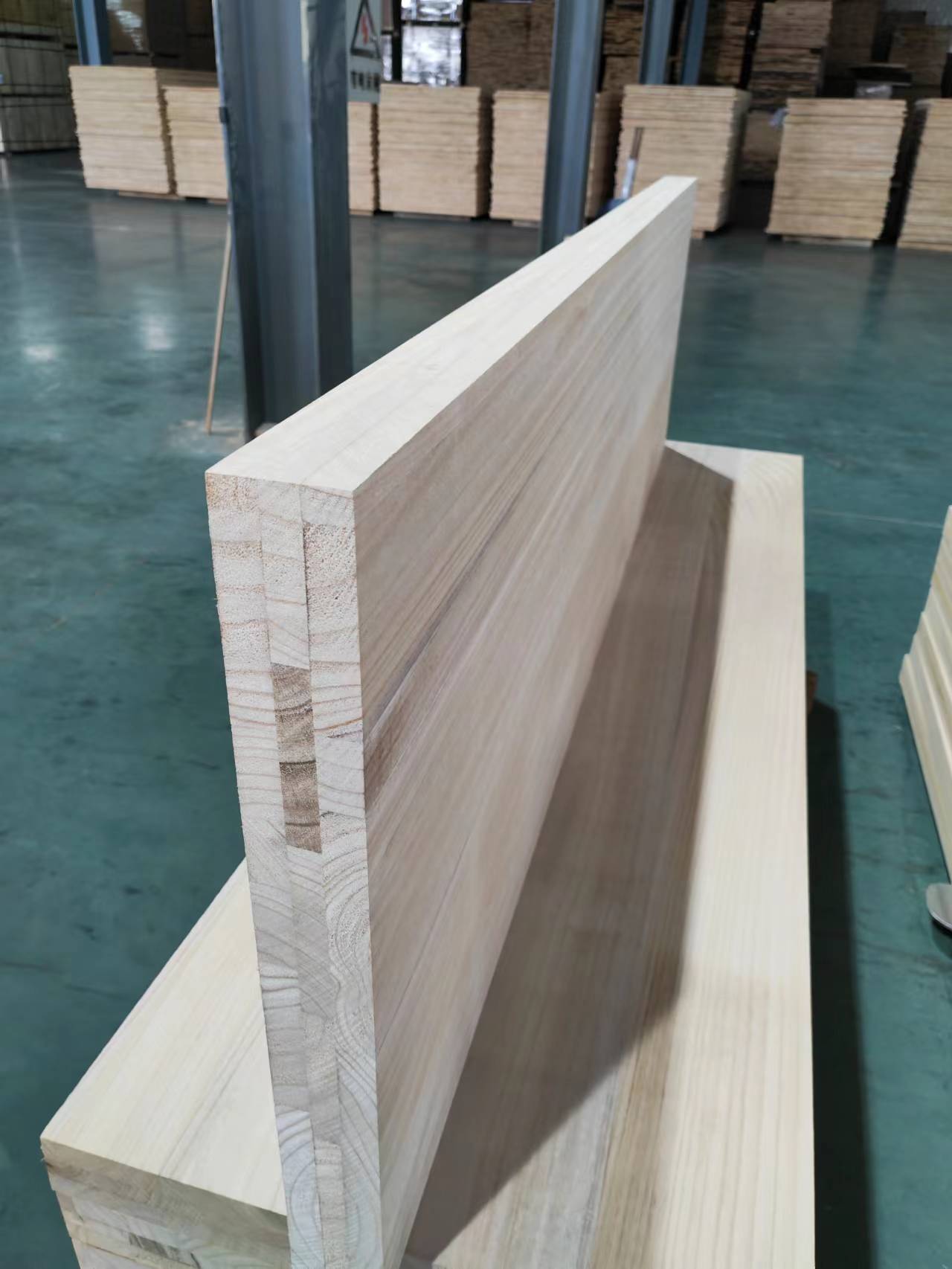 FSC 100% Certificate Multilayer Furniture Panels with Paulownia Wood Board Material