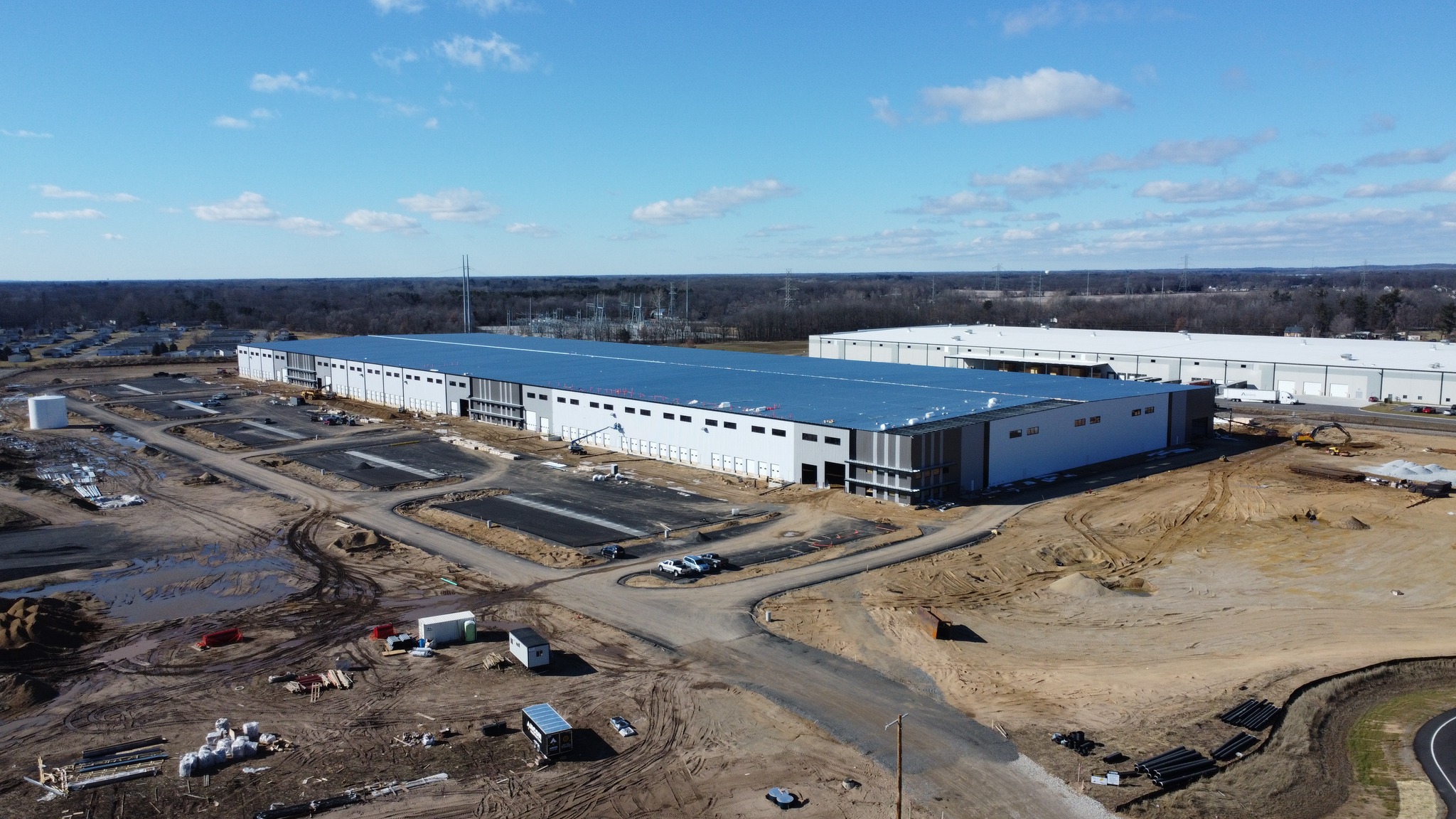 Low Carbon Steel Prefabricated Long Span Galvanized Steel Structure Workshop