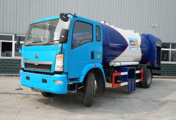 Quality HOWO Bobtail LPG Gas Tanker Truck Tank Transport Truck 15000 Liter 6 Ton With 2" Truck Hydraulic Pump for sale