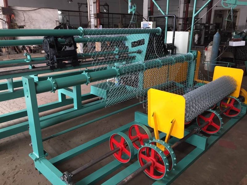 Heavy Duty Double Wire Chain Link Fence Making Machine Low Noise PVC Control 380V 50HZ