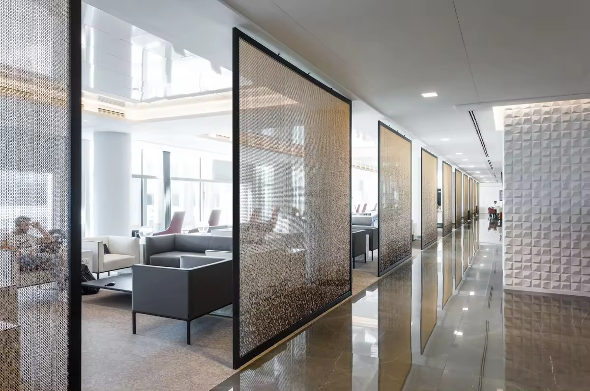Durability Aluminium Chain Fly Screen With Good Ventilation Custom Curtain Pattern