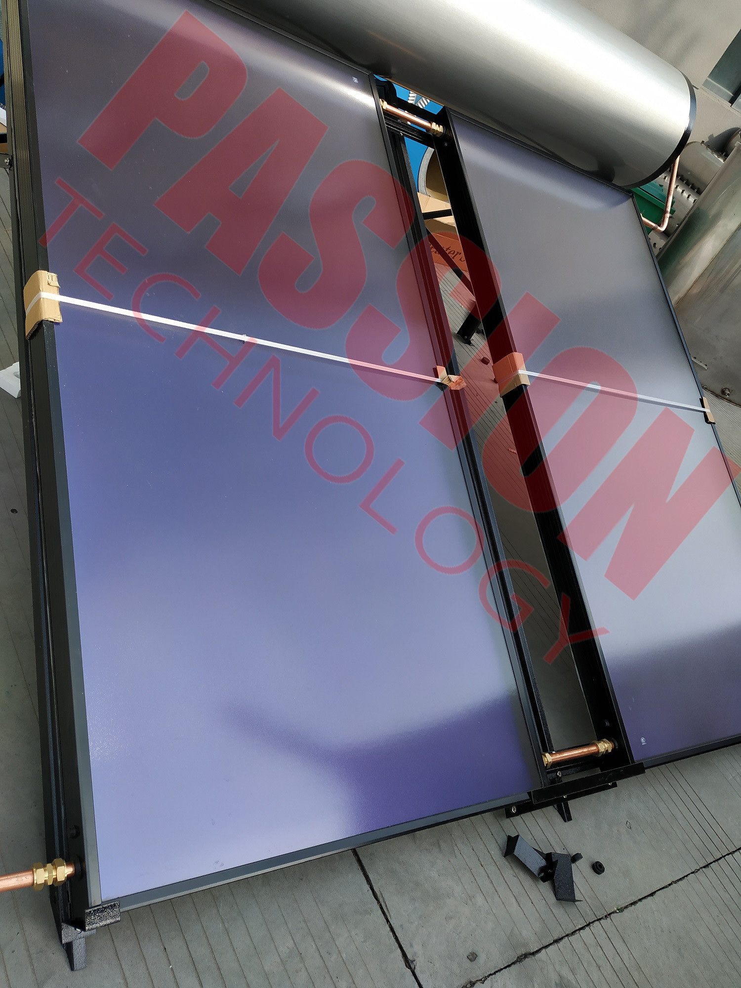 Integrated Pressurized Water Heater Copper Pipe Collector