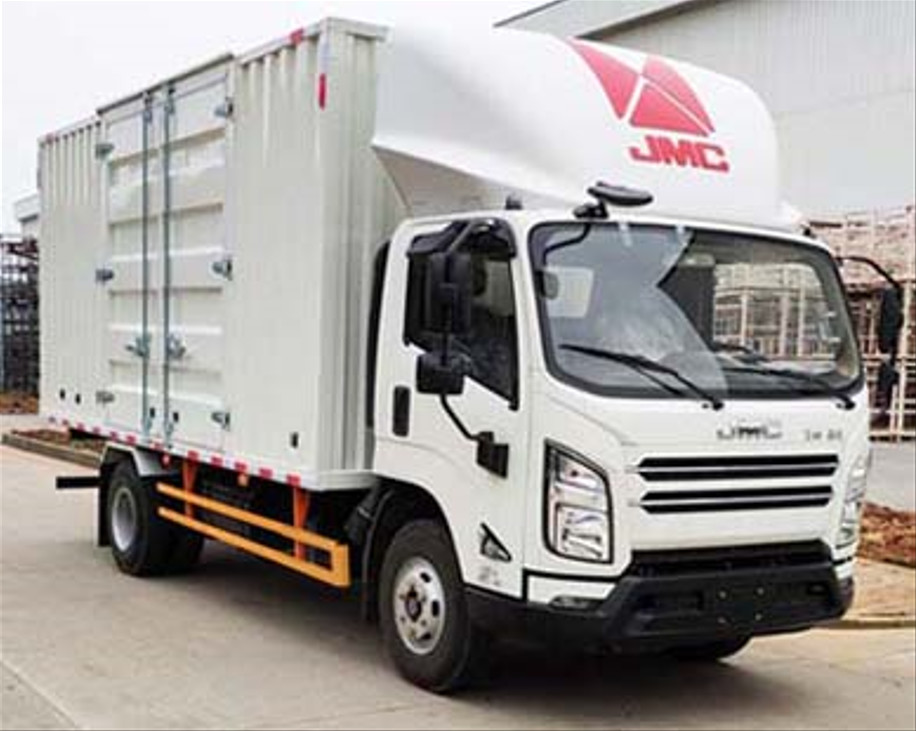 Jiangling Insulated Truck RWD 2WD Cargo Van 6×2 Manual / Automatic 3 Seater