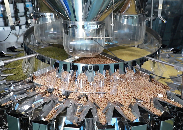 32 Heads Mini Mixing Combination Weigher For Weighing Nuts Packing Machine