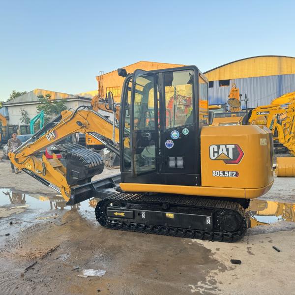Original 5.5 ton used hydraulic Cat 305.5E small excavators trade machine