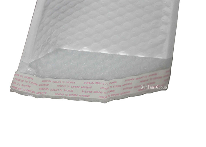 White Pearl Film Bubble Mailer Bags Bubble Gloss Waterproof Envelopes for Shipping