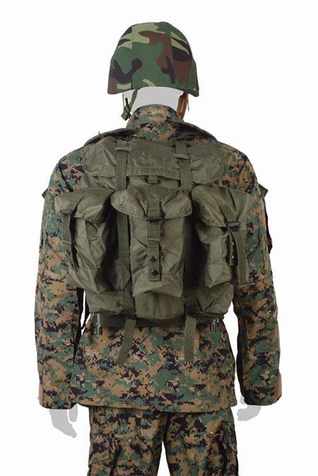 Military Style Outdoor Workwear Clothing , Waterproof Work Suit Classic Style