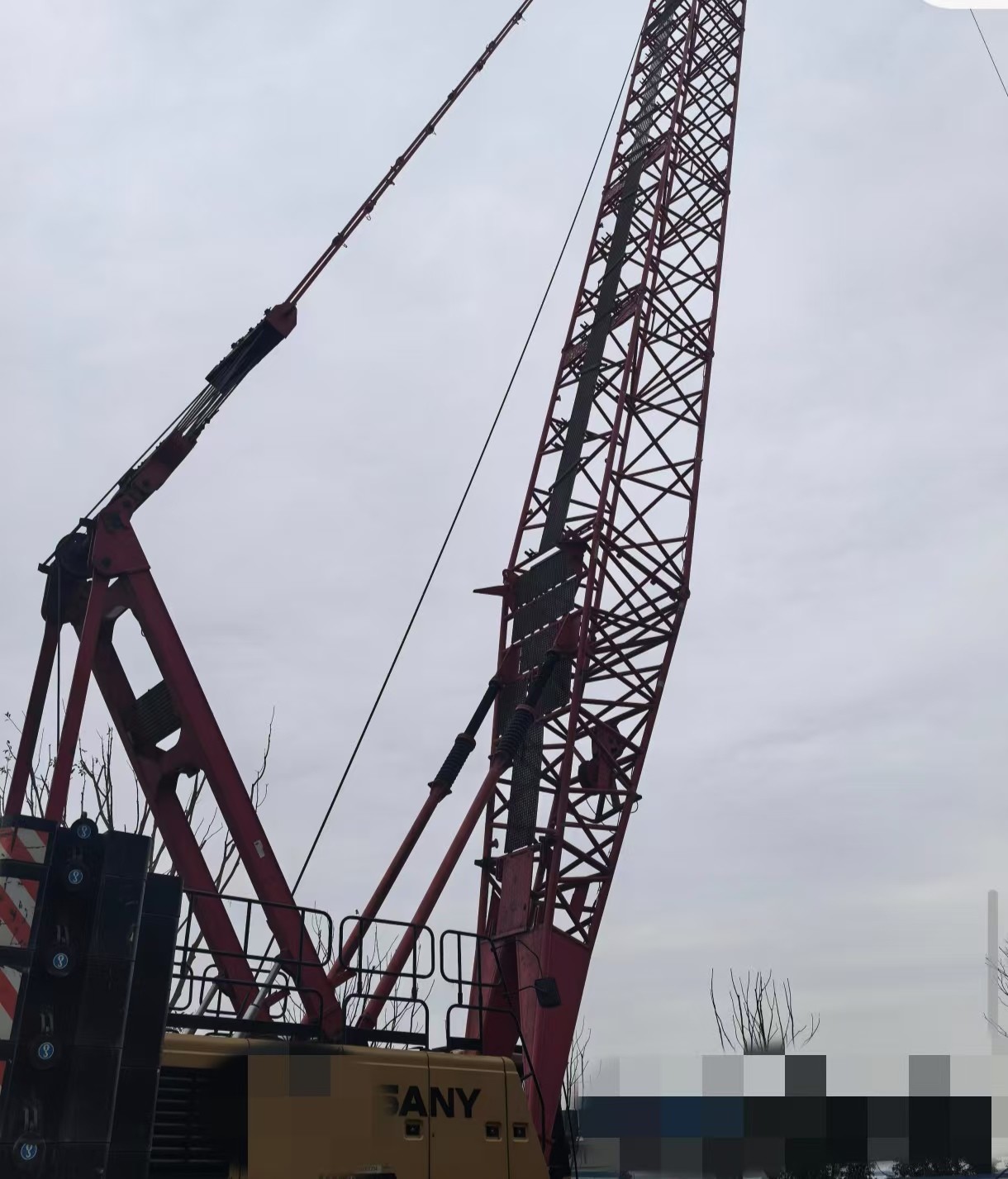 Second Hand 135 Ton Used 2020 Crawler Crane With Low Energy Requirements