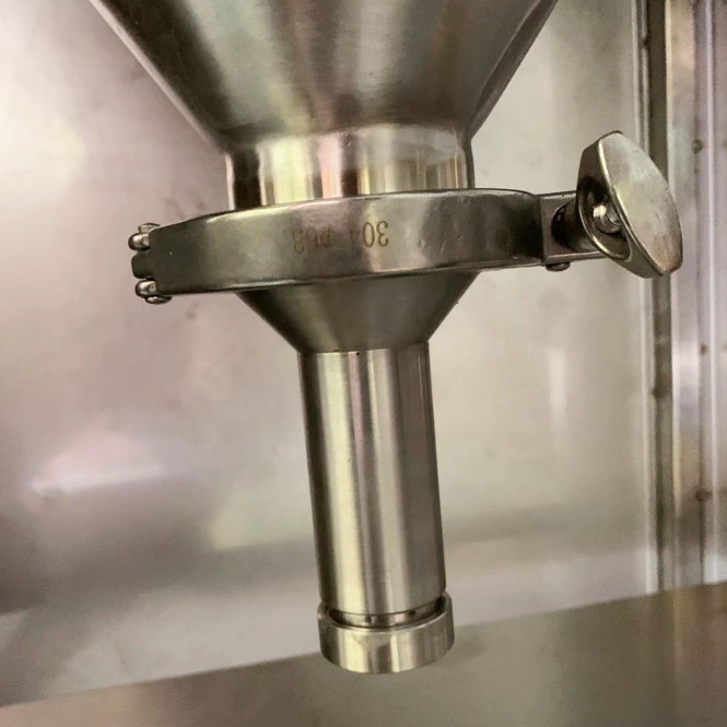 30 Bottles / Min Auger Powder Packaging Machine Milk Powder Filling Machine