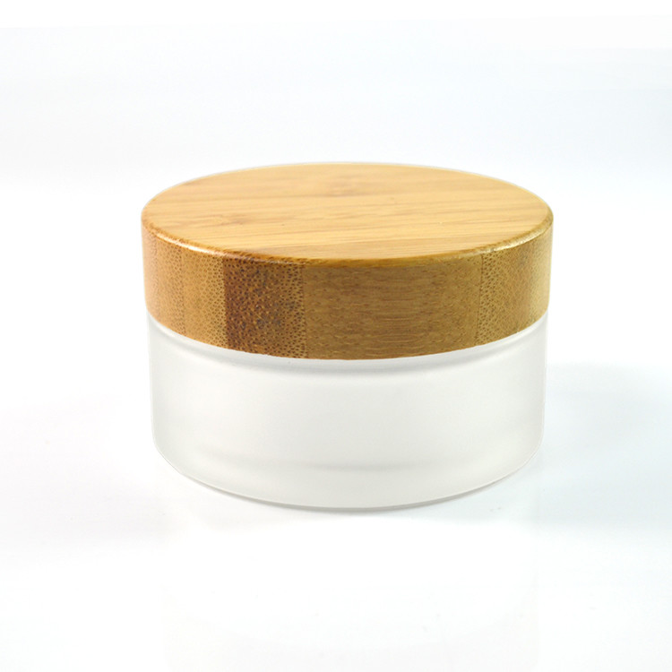 Round Clear Cream Cosmetic Glass Bottles 15G 30G Frosted For Skin Care