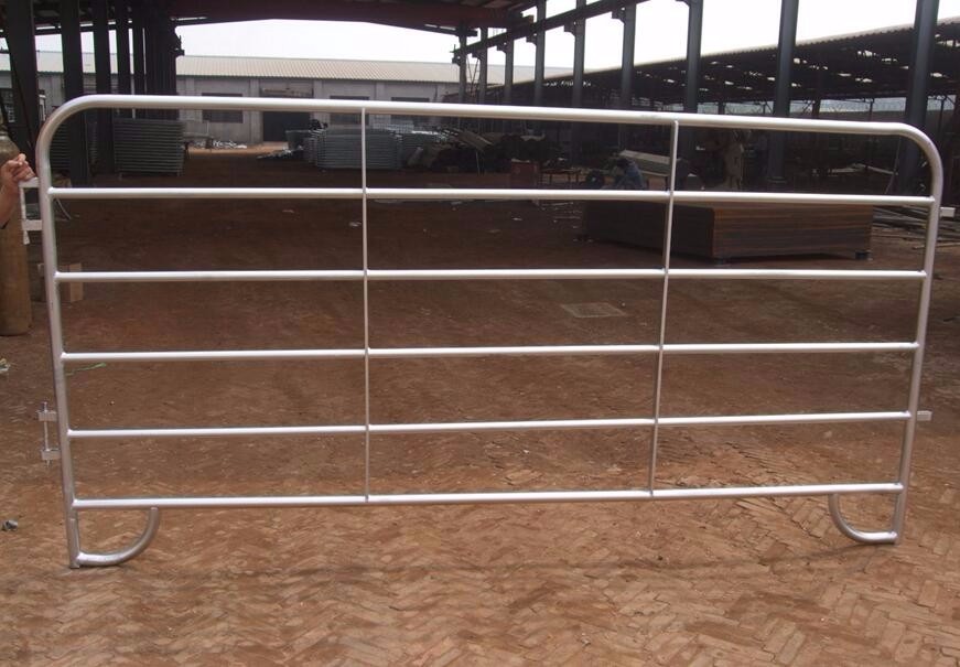 Cattle Yard Panels 1.6mx1.8m 0val 30mmx60mm design Farm Fencing
