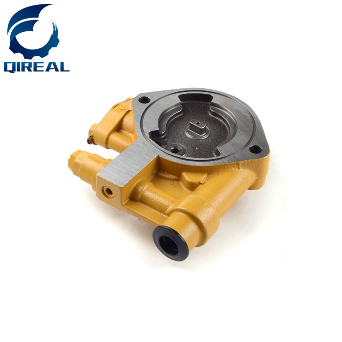 PC200-3 PC200-5 Hydraulic Transmission Gear Oil Pump 704-24-28230 708-25-01064
