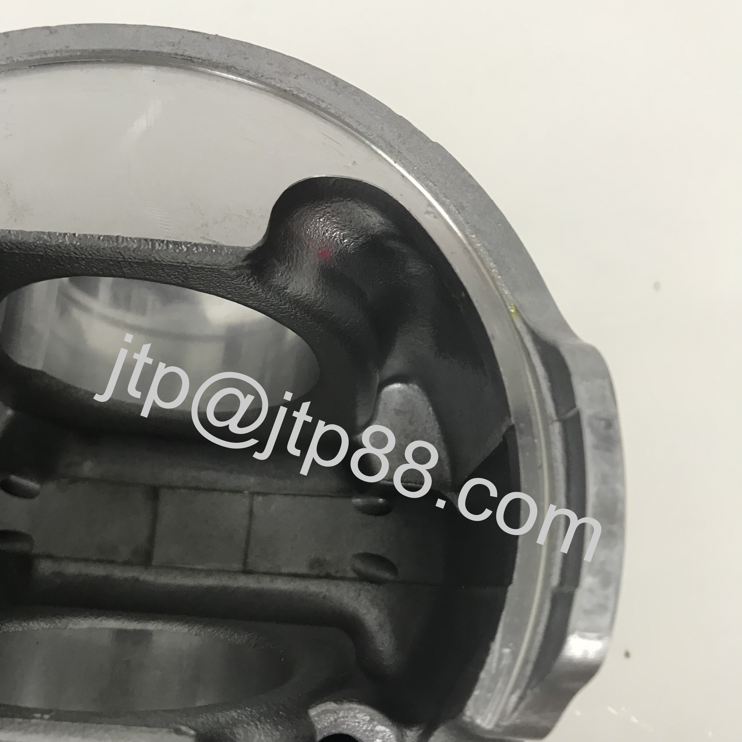 RG8 142mm Cylinder Liner Piston Kit 12040-97107 / Piston Engine Components