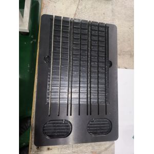 Pre-scored PCB Singulation Machine 0.3mm-PCB Separator,PCB Depaneling Machine