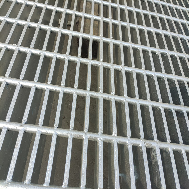 Truck Heavy Duty Steel Grating Hot Dip Galvanized Hand Welded