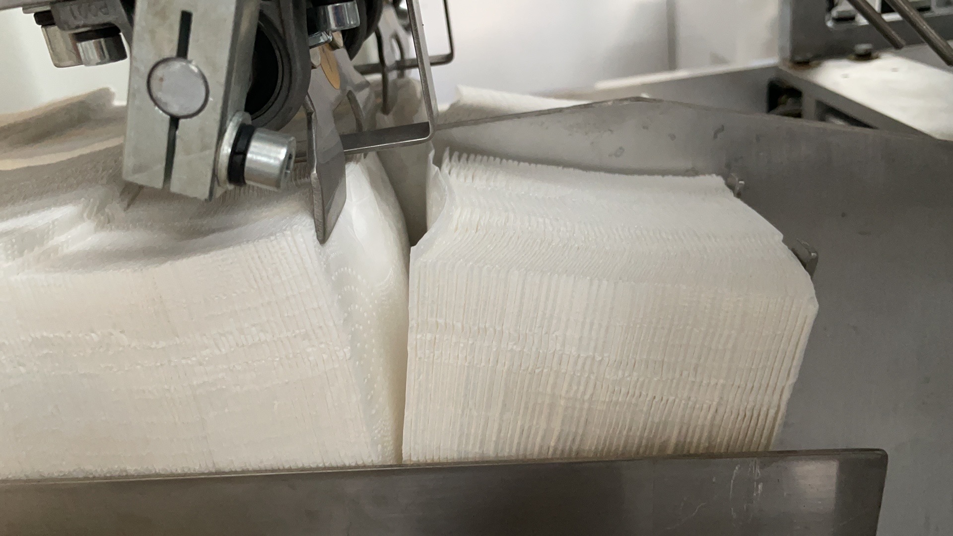 Napkin Tissue Paper Packing Machine With Printing Device High Quality