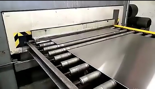 Coated Dx51 Hot Dipped Metals Iron Galvanized Steel Sheet / Plate 0.12-5mm