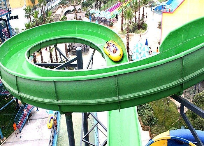 Mix Color Fiberglass 5m Spiral Water Slide For Children