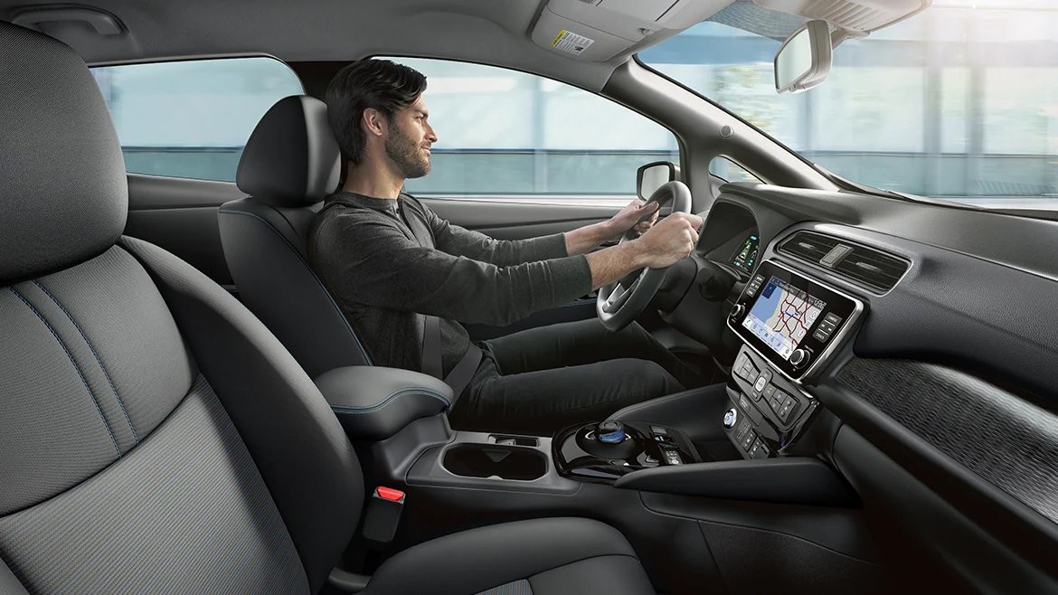 gasoline -free with 180miles range for local travle at 2024 Nissan Leaf S hatchback new energy cars