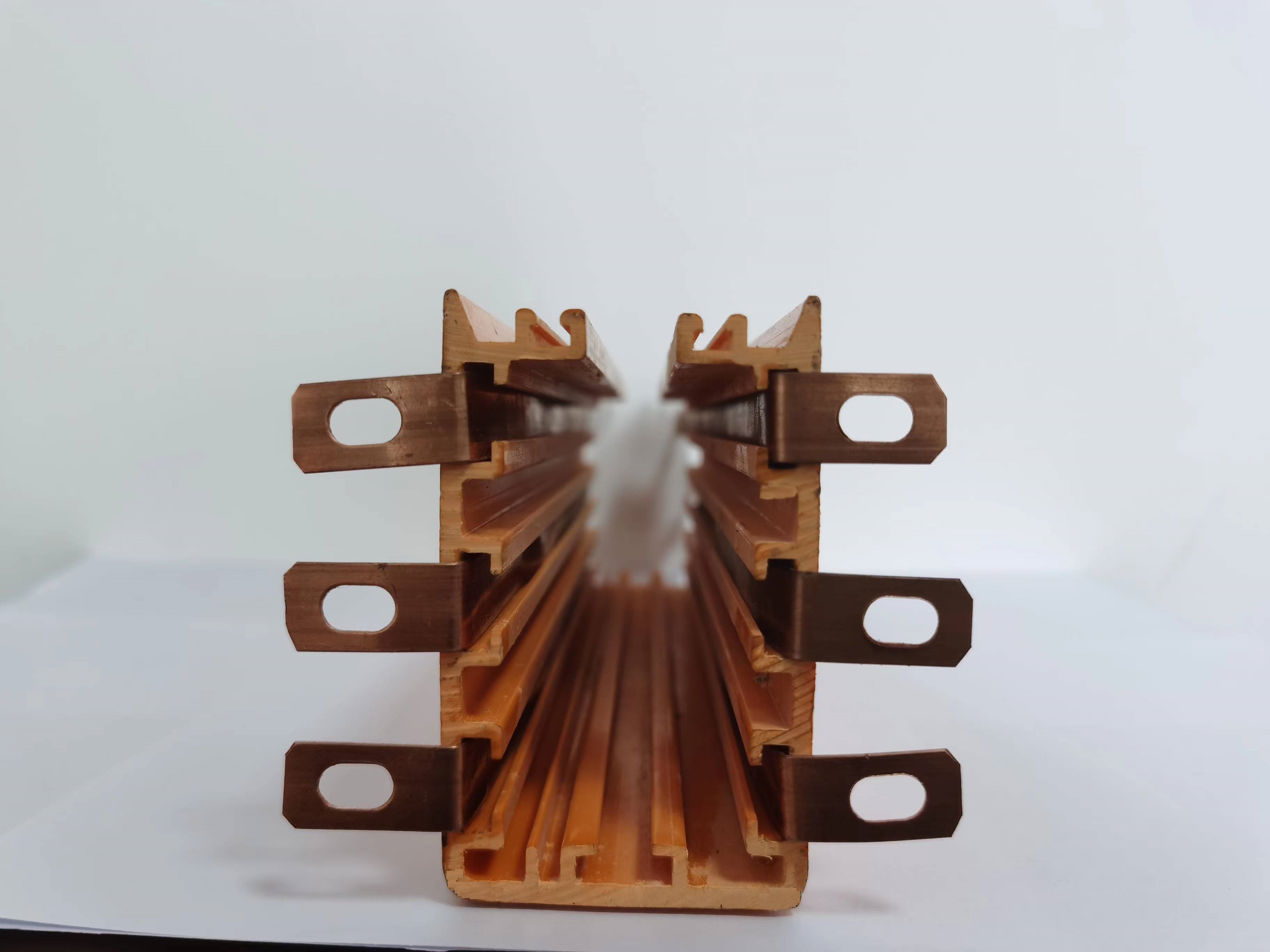 Multipole Enclosed Busbar System Enclosed Conductor Rail Power Transmission