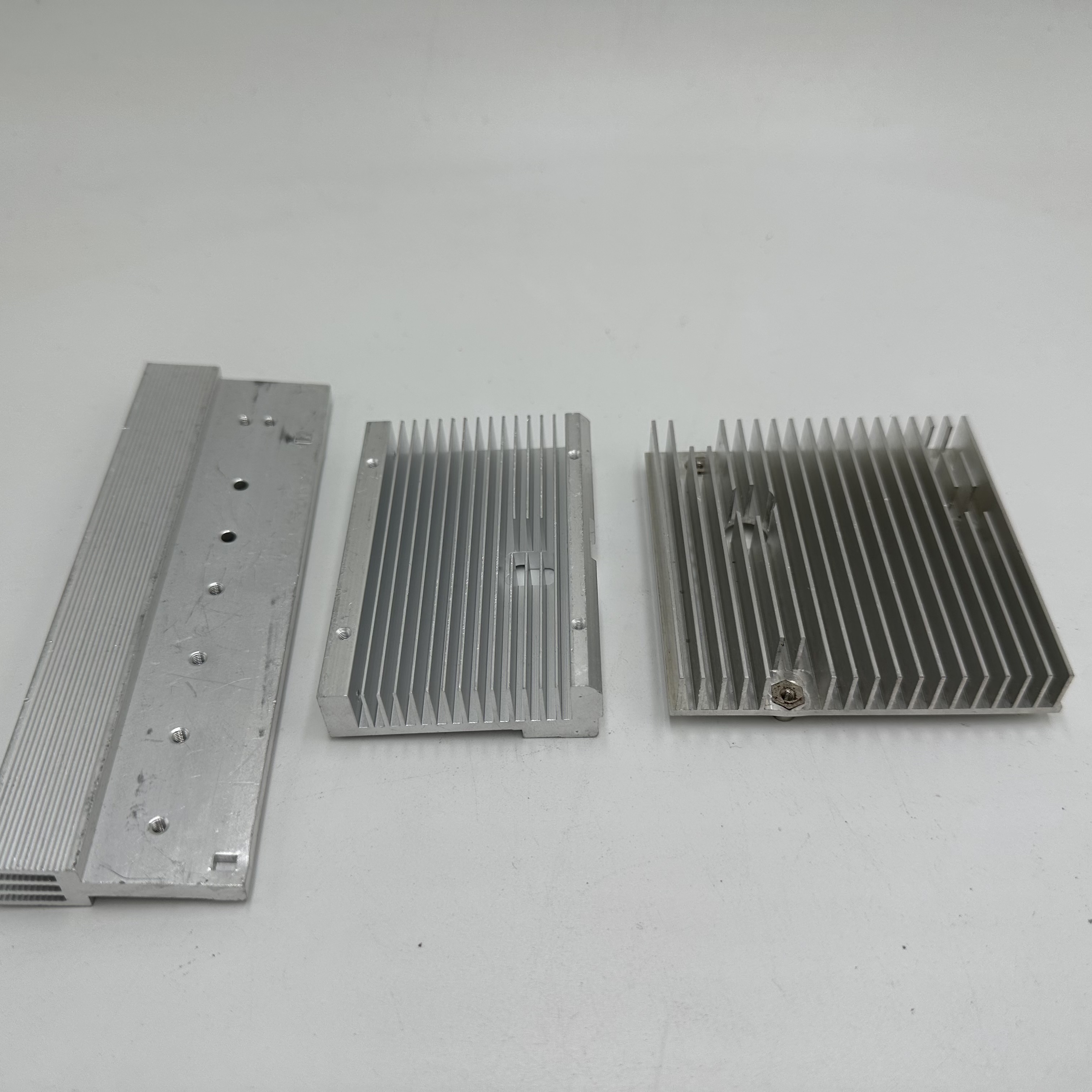 Durable Extruded Aluminum LED Heatsink Efficient Heat Dissipation Efficient Heat Dissipation Sheet Metal Fabrication Product