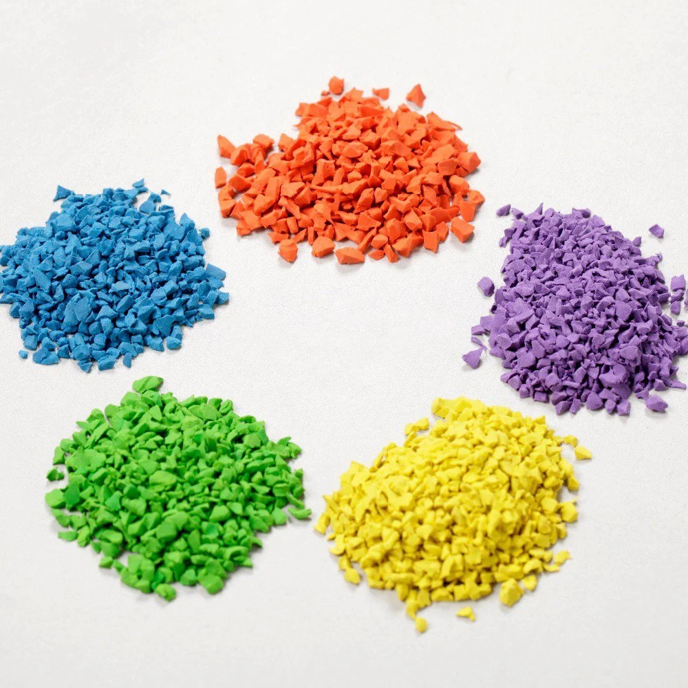 Elongation ≥ 100% Artificial Grass Rubber Granules For High Density Surfaces