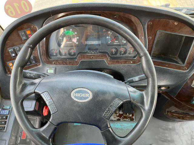 Second Hand Bus 47 Seats Kinglong Coach Bus Rhd Lhd Euro 3 Diesel Engine Bus For Sale