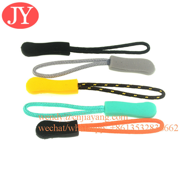Jiayang Aglet jIAYANG u shape soft string black with white logo print circle TPU string zipper puller