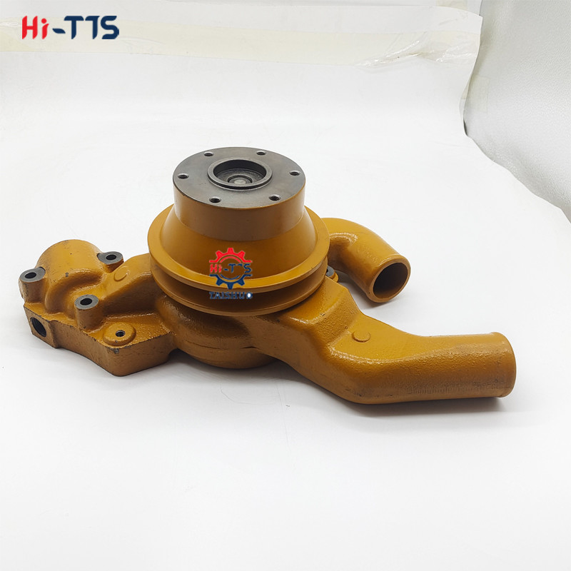4D105-3 D50-17 D50-18 4D94 Engine Water Pump 6140-60-1110 6131-62-1240 6130-62-1110