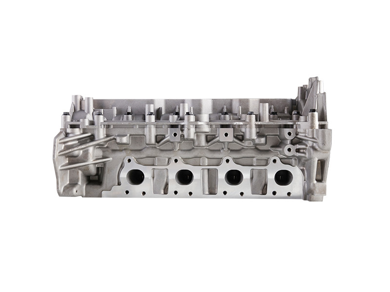 CYLINDER HEAD For M9R610/M9R615/M9R786- 908526 AMC - 110417248R, 4400855, 4420422