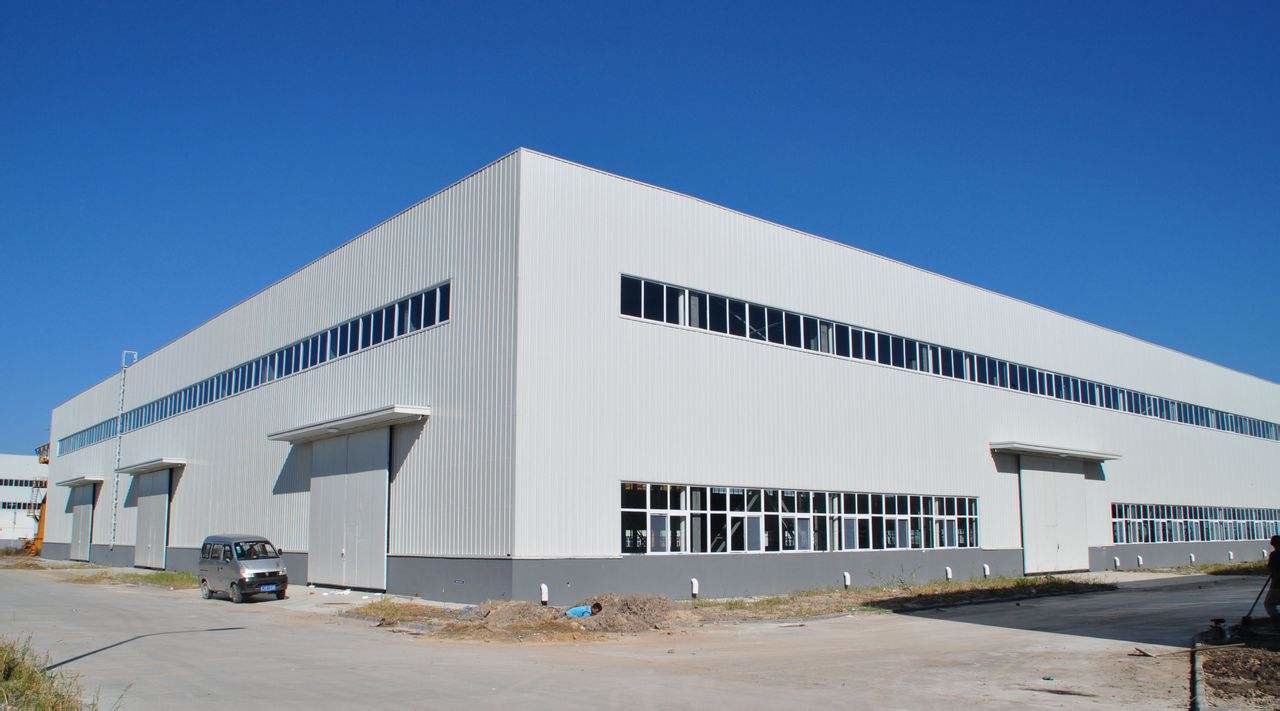 Prefabricated Swimming Pool Warehouse Steel Structure Q345 Residential Building