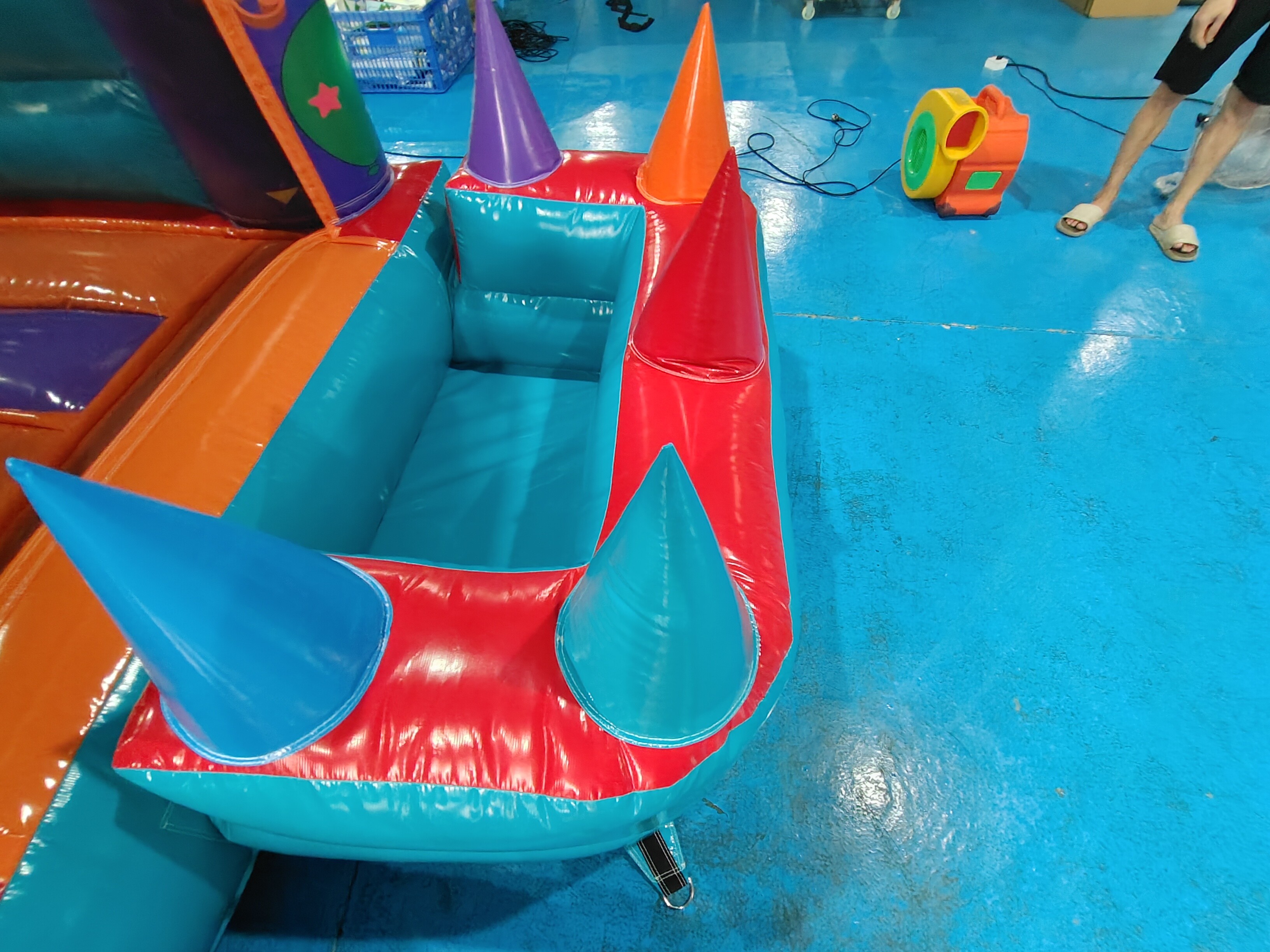 Indoor Playground Inflatable Bouncer Combo With Slide Gaint Inflatable Amusement Park