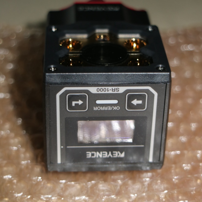 SR-1000 Keyence Autofocus 1D and 2D Code Reader Automatic Focus Code Reader