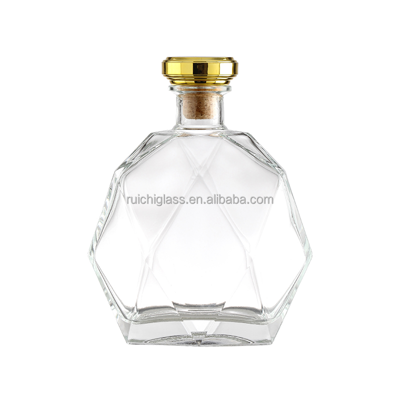 Customize Sealing Type 500ml Super Flint High Transparent Fancy Whisky XO Glass Bottle