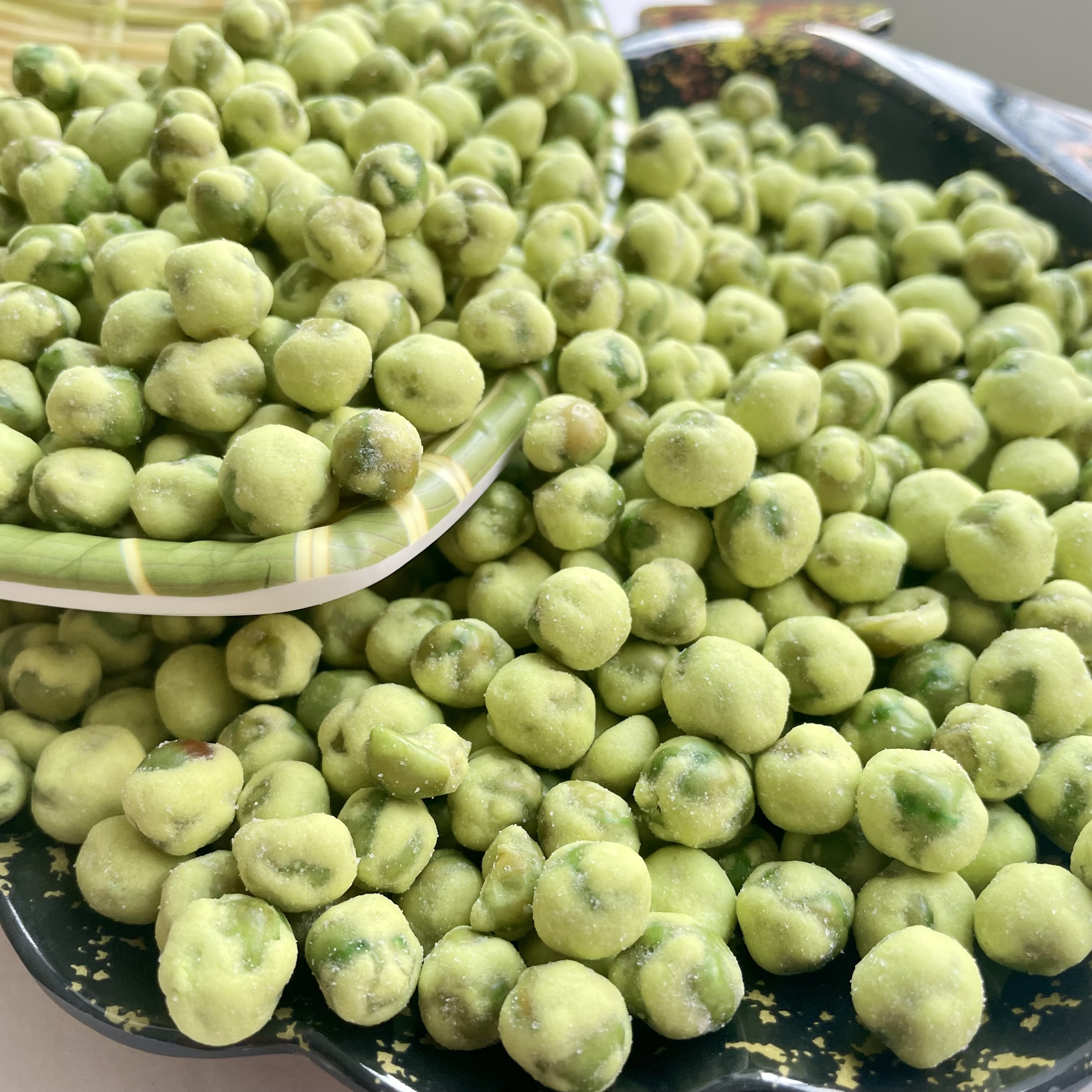 Mustard Flavor Green Bean Snacks Corn Starch Dried Green Bean Chips