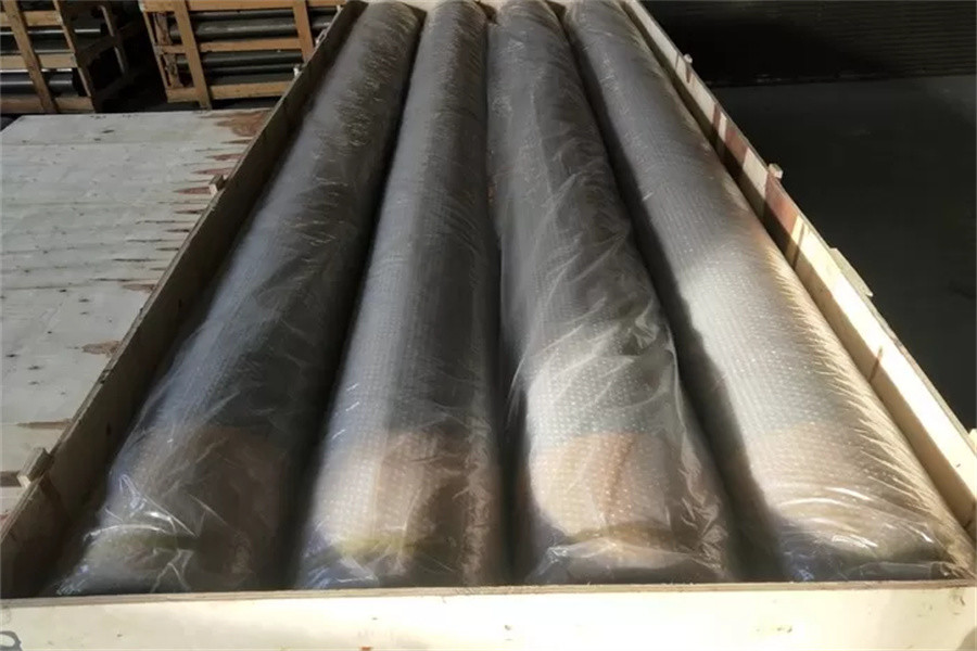 Stainless Steel Wedge Wire Water Well Screen Pipe With 0.5mm Slot