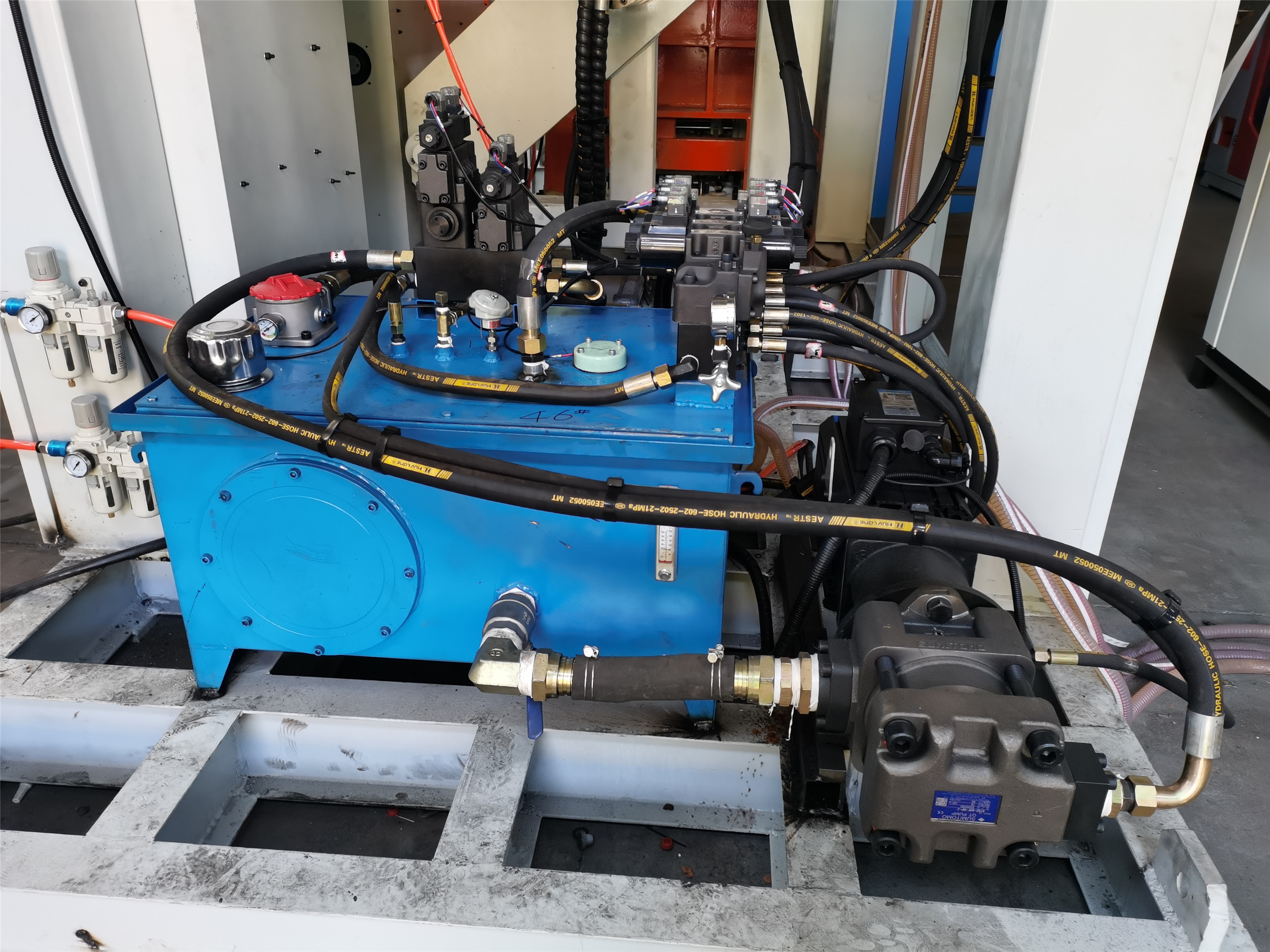 Road Cone 1 Head Automatic Extrusion Blow Moulding Machine 160l Bottle