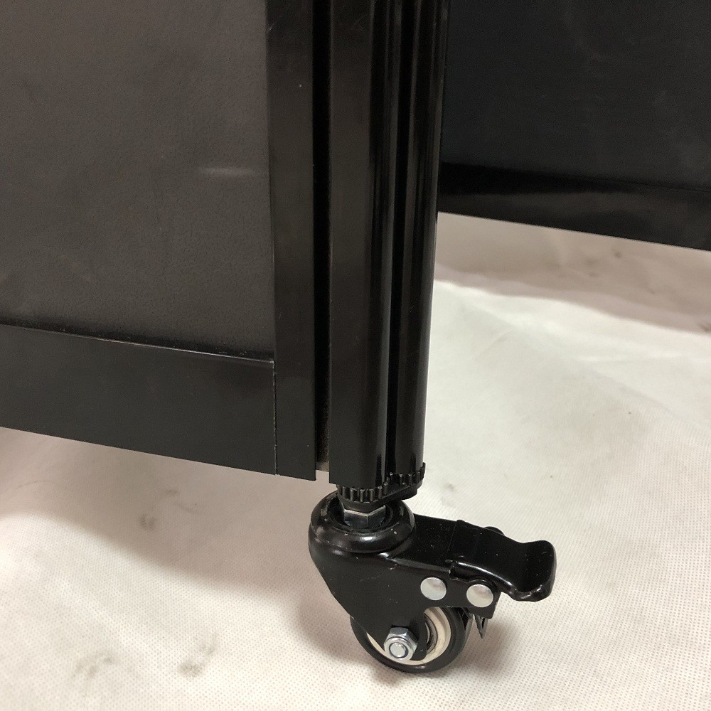 Wall panel with 360° hinges for for versatile portability in multiple workspaces