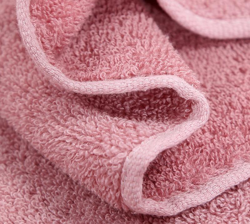 Plain Dyed Jacquard Pattern High Set Bath Towel Made of 100% Pure Cotton Material