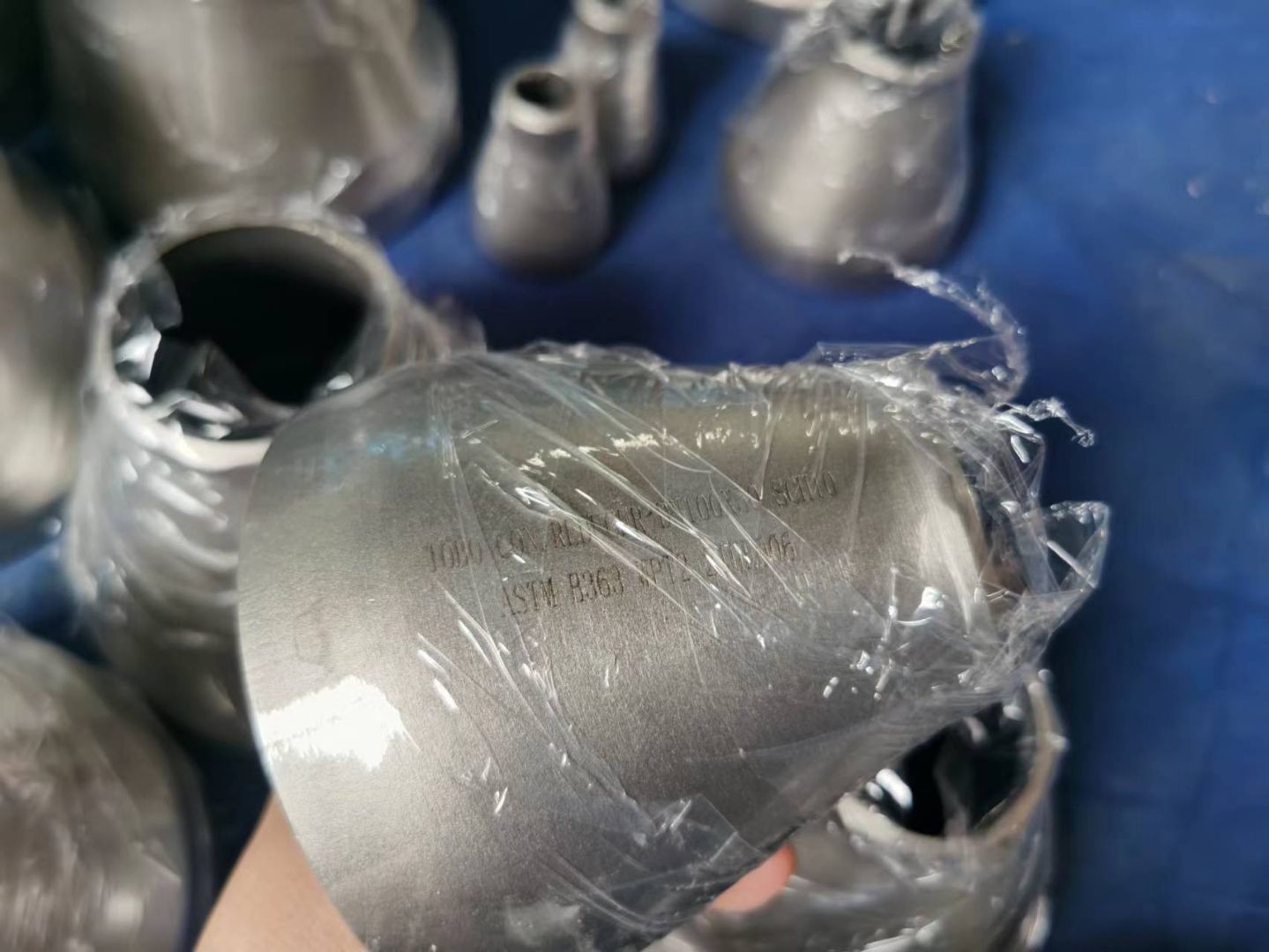 Stainless Pipe Fittings Reducer A403 WP316 ASME B16.9 SCH40
